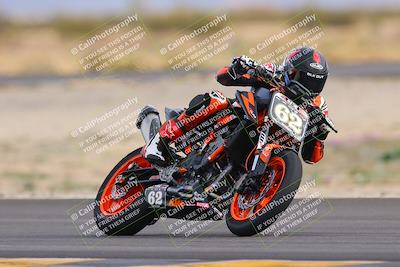 media/Dec-17-2022-SoCal Trackdays (Sat) [[224abd9271]]/Turn 15 (155pm)/